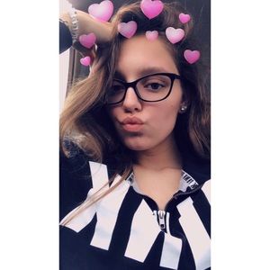 Meet your Posher, Erica